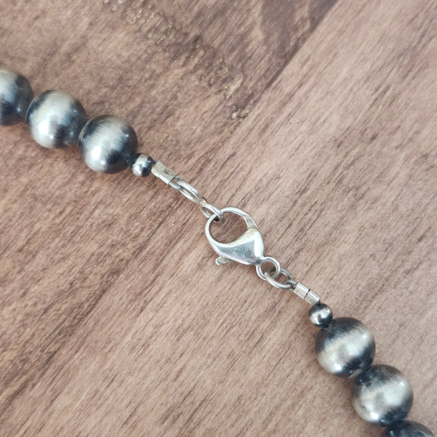 Collier de perles 8 mm - 16 pouces