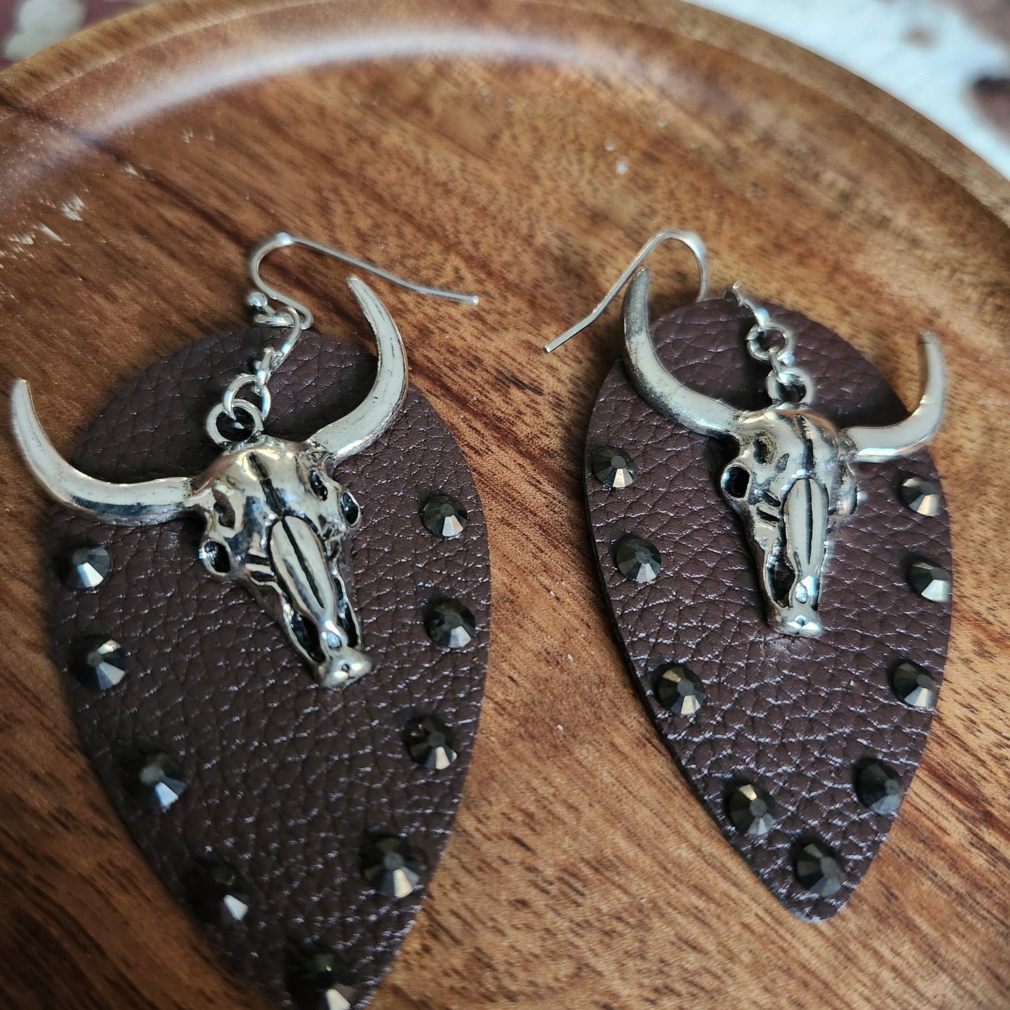 The Taures - Earrings