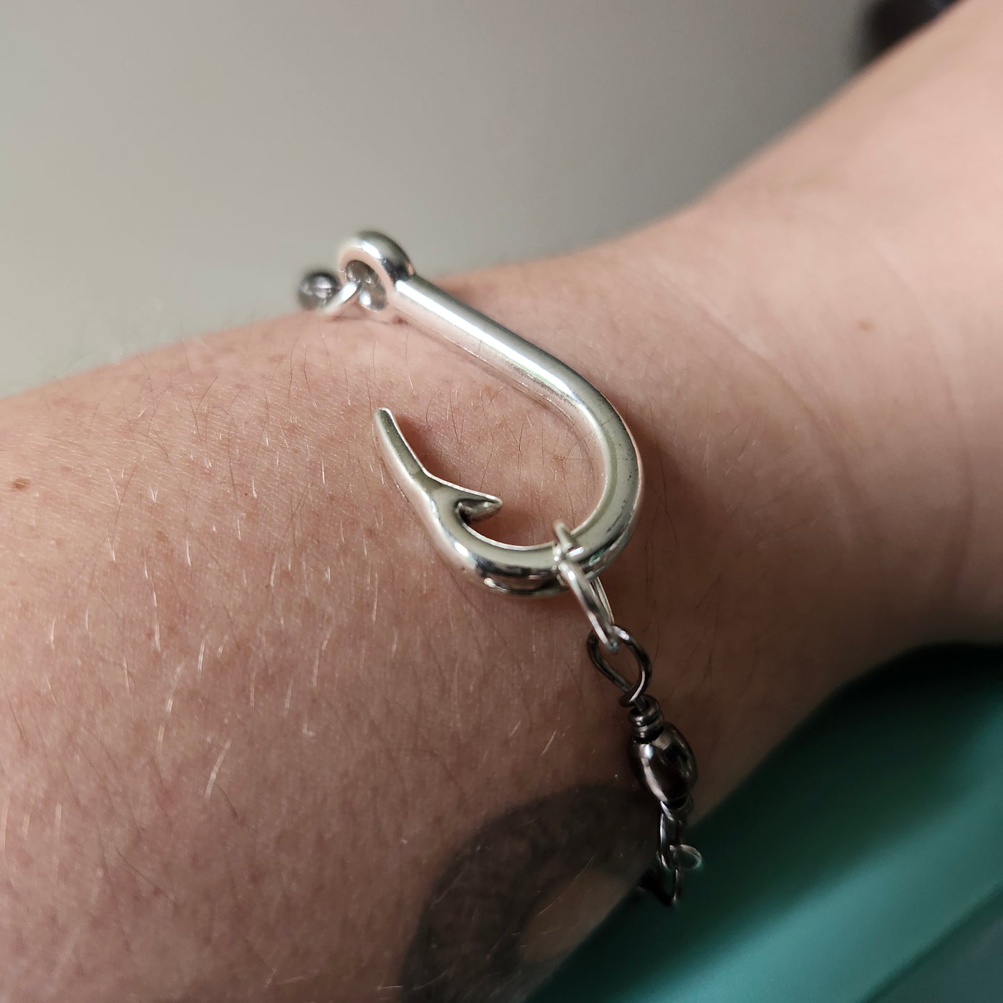 The Hook Bracelet