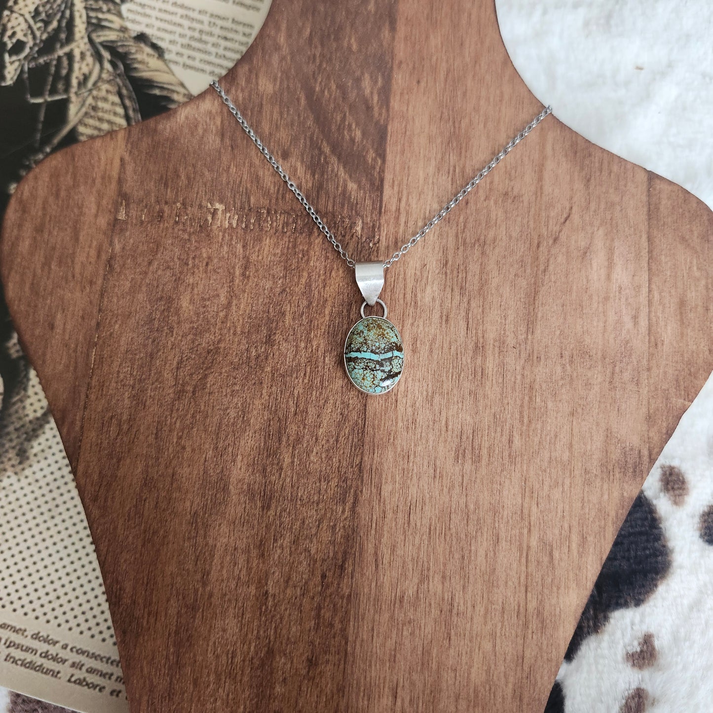 Collier avec pendentif Royston Ribbon Turquoise