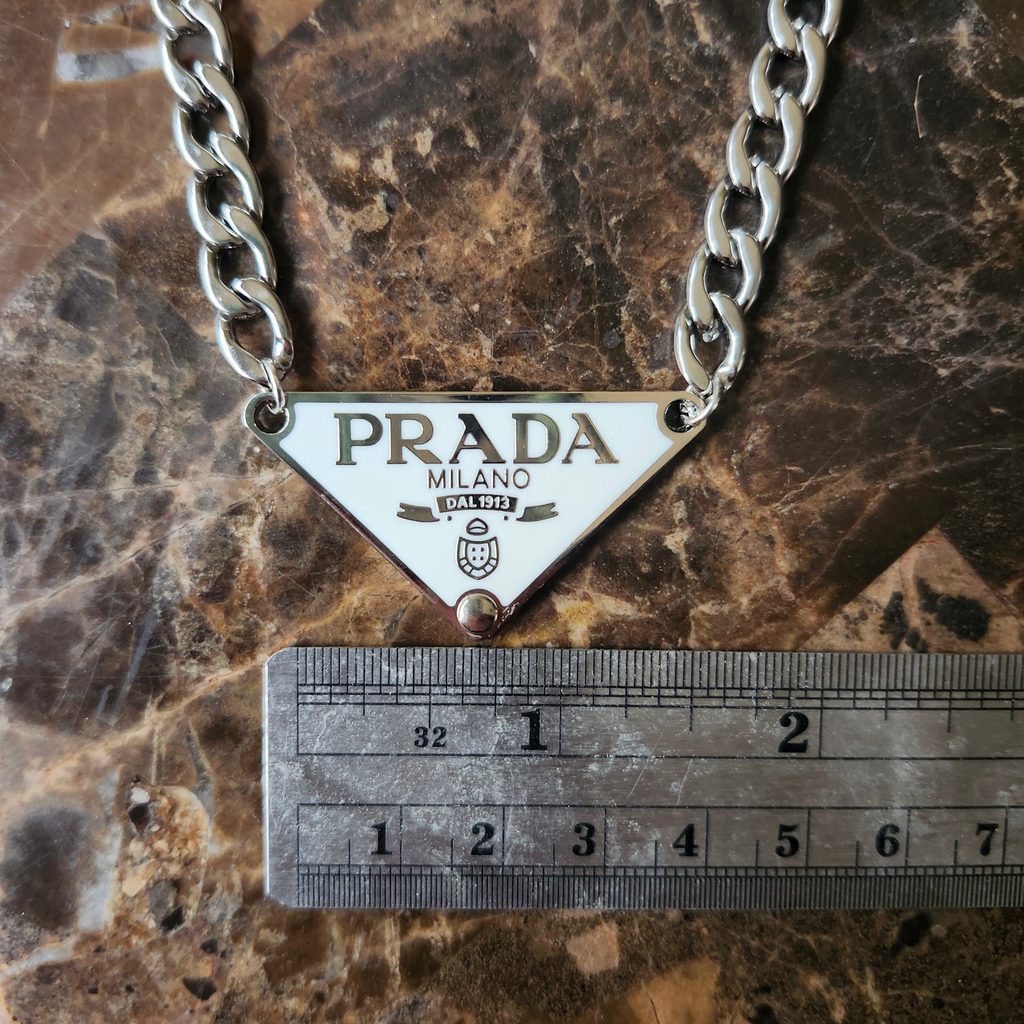 Collier Triangle Blanc & Argenté