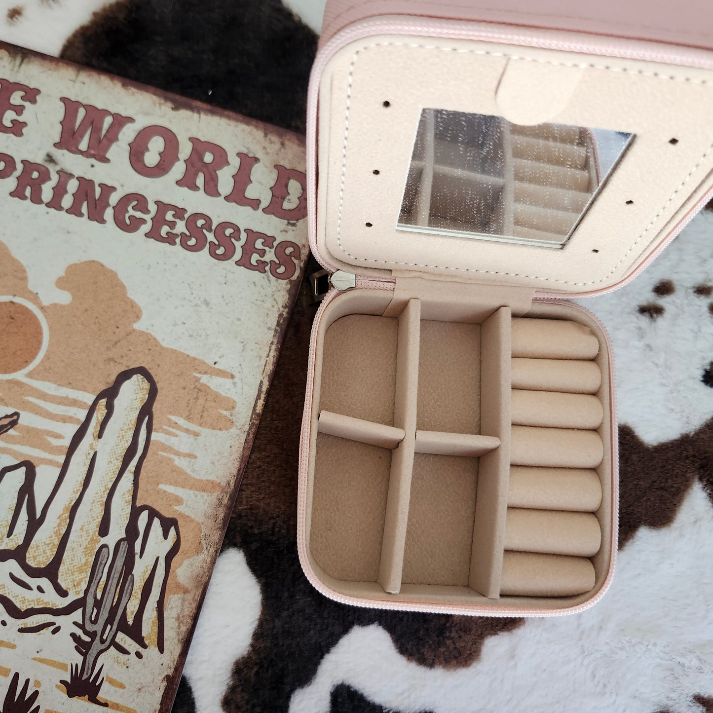 Jewelry box - cowgirl motif