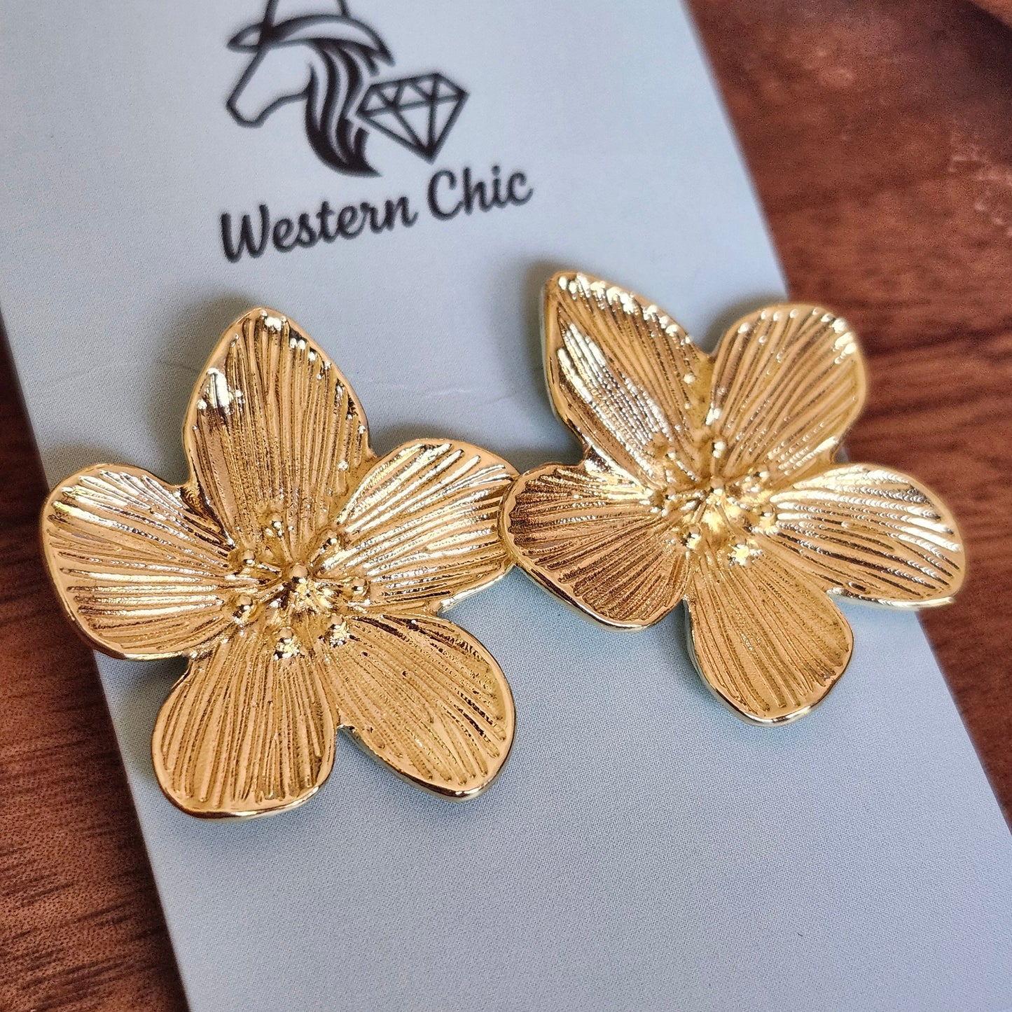 The Daisy Gold - Earrings