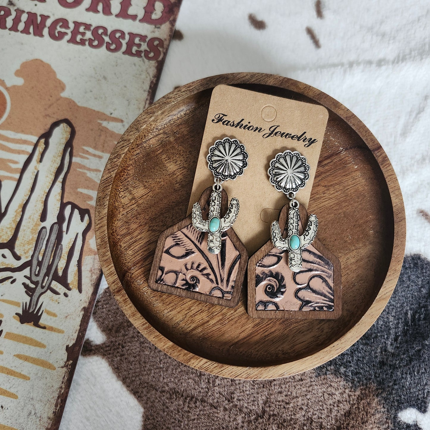 Boucles d'oreille Cow Tag - cuir brun