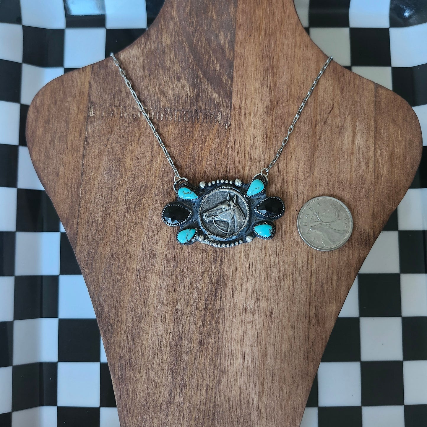 Midnight Stampede - Collier