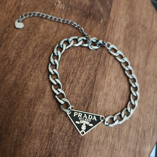 Bracelet Triangle Noir