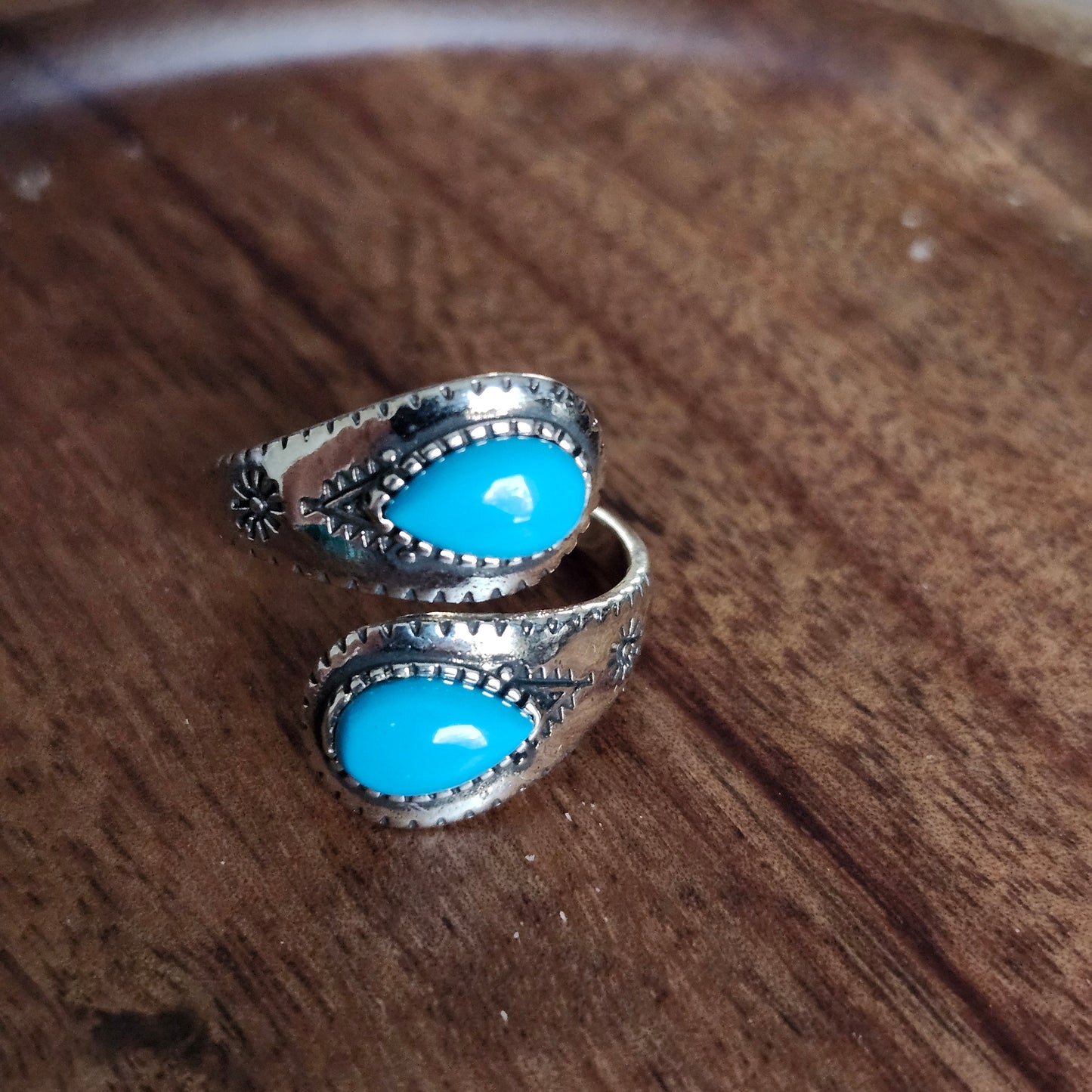 The Universal - Adjustable Ring