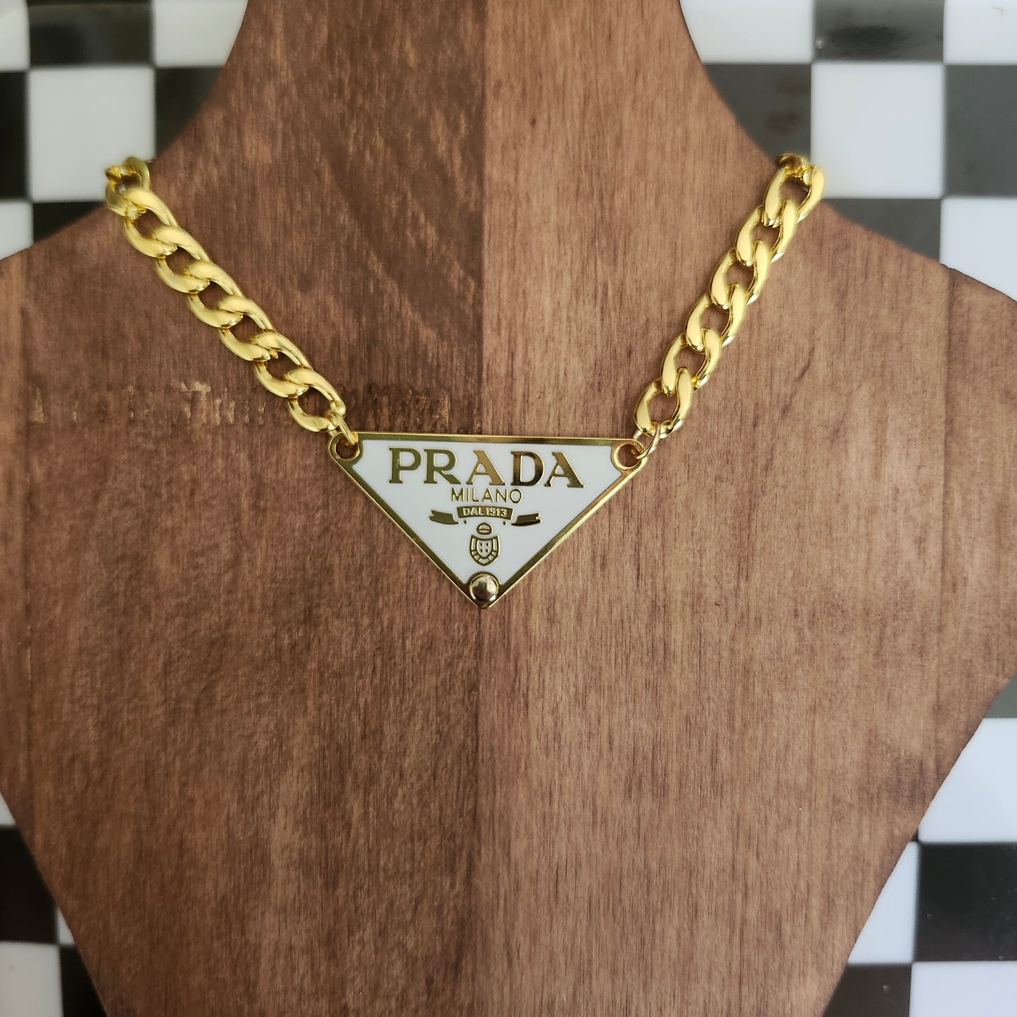 Collier Triangle Blanc & Doré