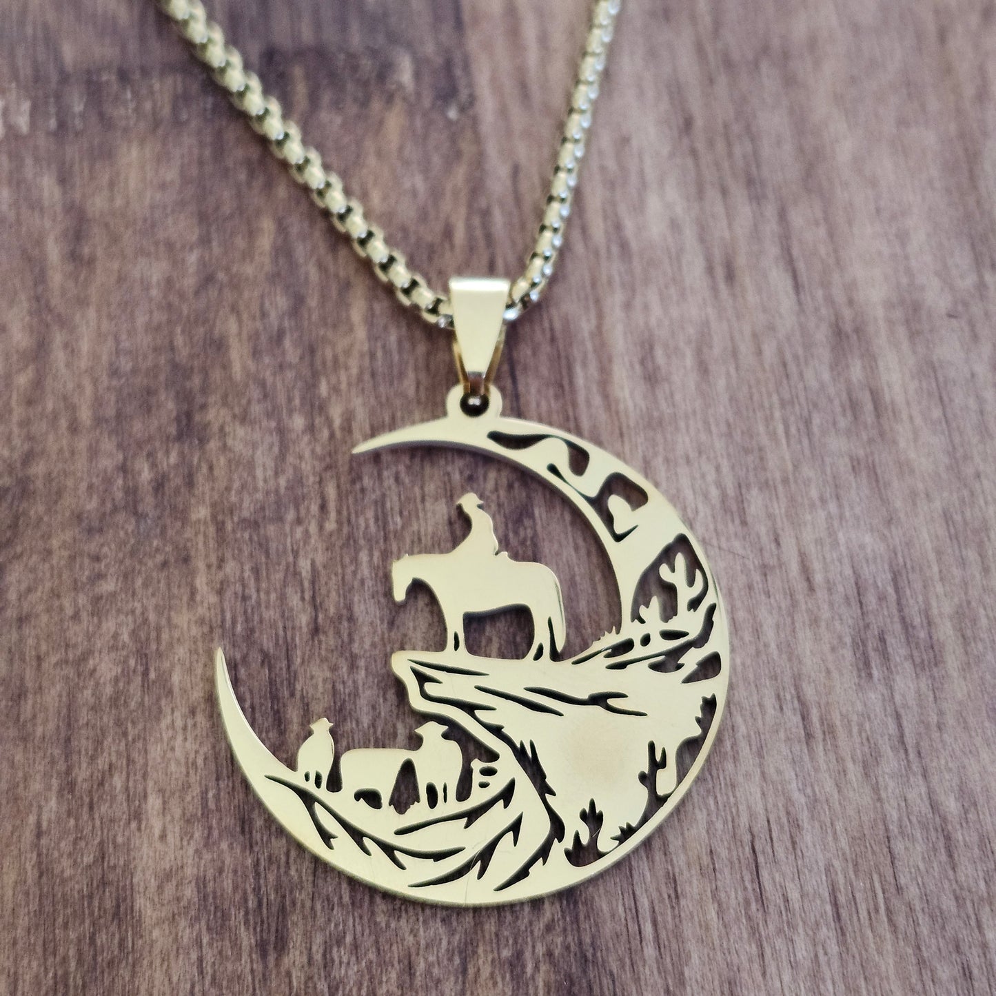 Cowgirl Necklace - Gold