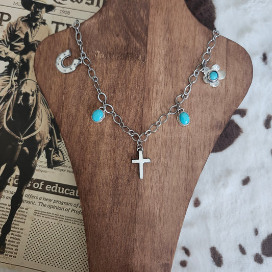 Collier Charms