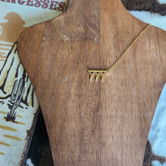 Collier 777