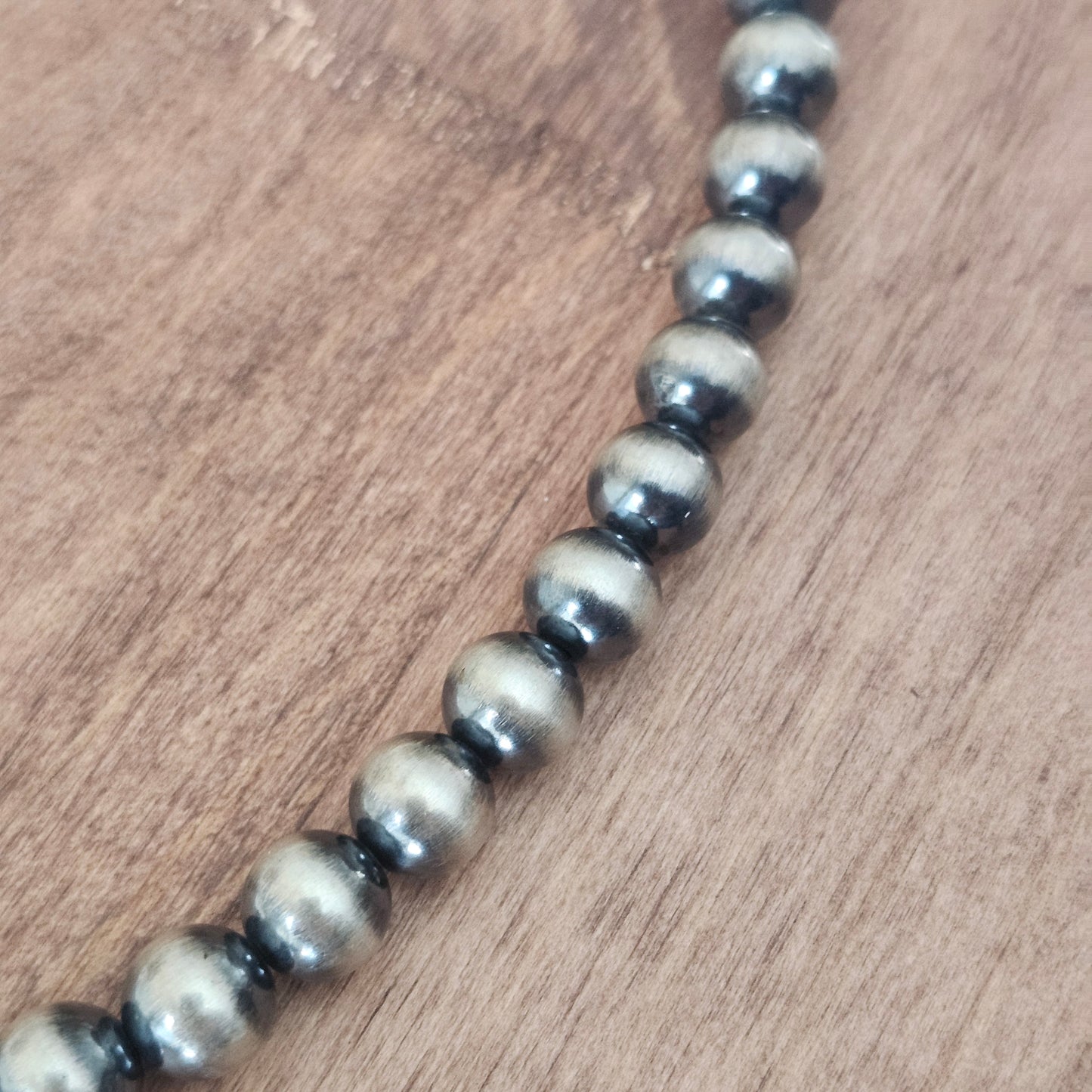 Collier de perles 8 mm - 16 pouces
