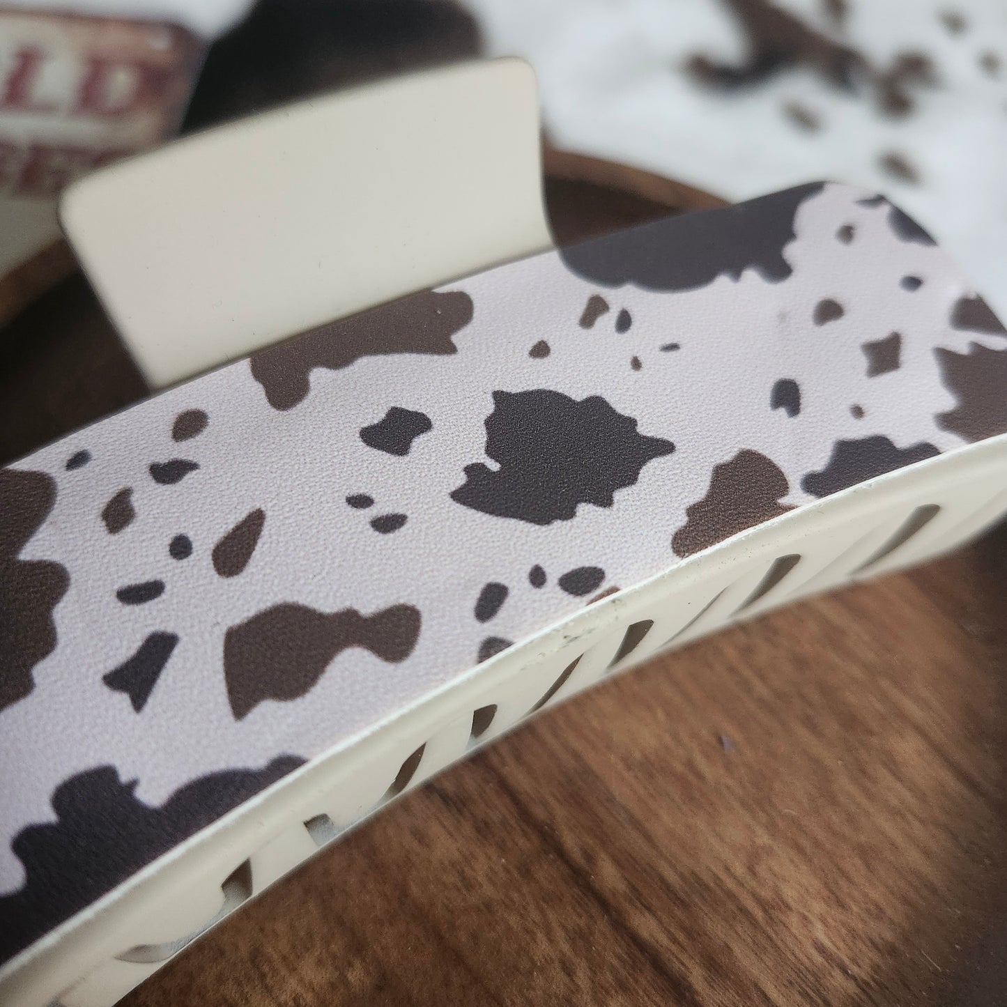 Cow pattern hair clip